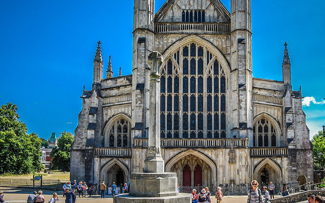 The front of Winchester Cathedral